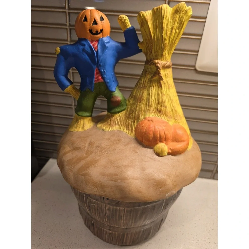 VTG Hand Painted Fall/Halloween Ceramic Cookie Jar Scarecrow Jack O Lantern
